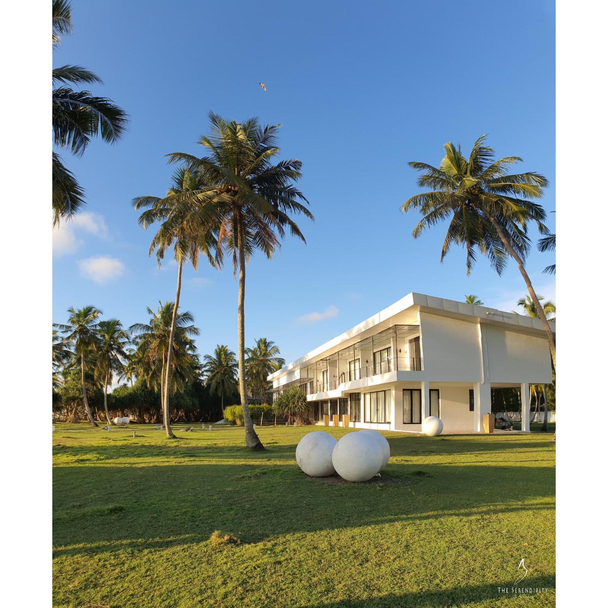 Green Turtle Villa By The Serendipity Collection Bentota Bagian luar foto